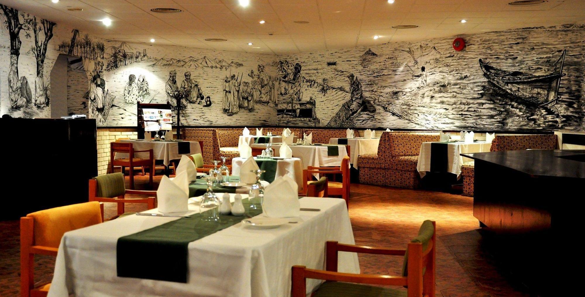 Tulip Inn Downtown Muscat Exterior photo